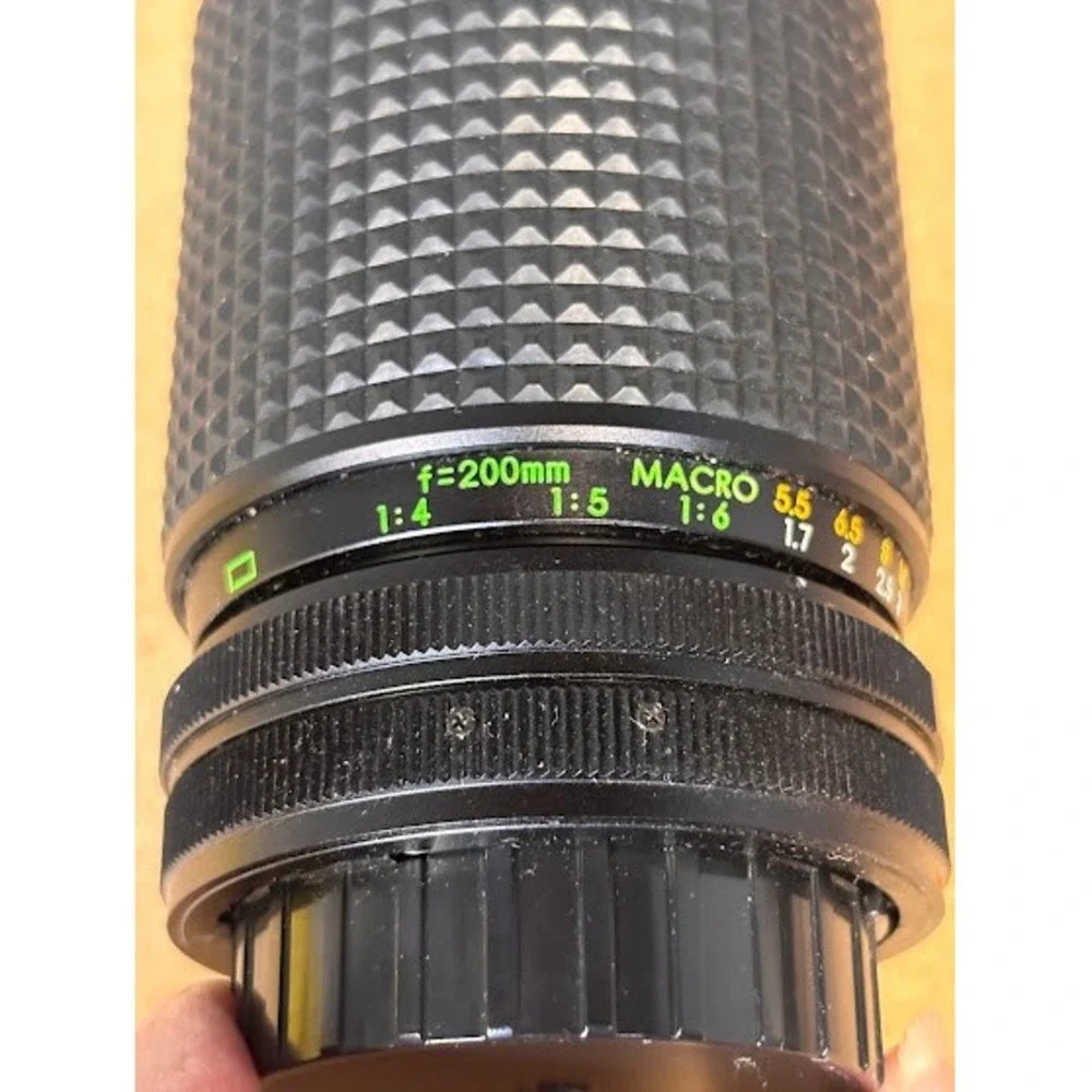 Makinon MC Auto 80-200mm f4.5 Macro‎ Zoom Lens Canon FD Mount Japan